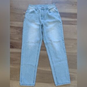 SHEIN Light Wash Straight Jeans